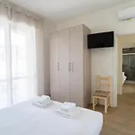 Appartement Bright 2 In Guido Monaco Florence