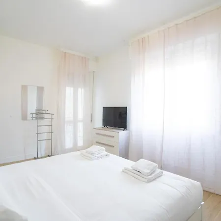 Appartement Bright 2 In Guido Monaco Florence