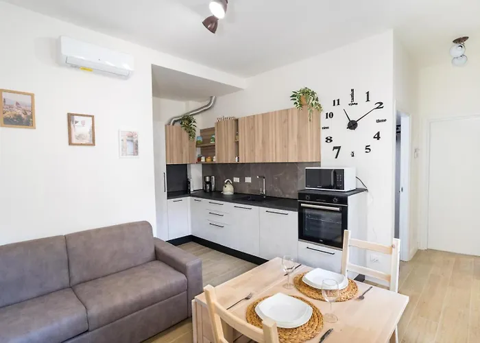 Bright 2 In Guido Monaco *